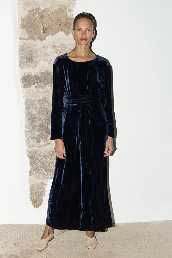 Midnight Silk Velvet Ava Dress DATURA Midnight Silk Velvet Ava Dress DATURA