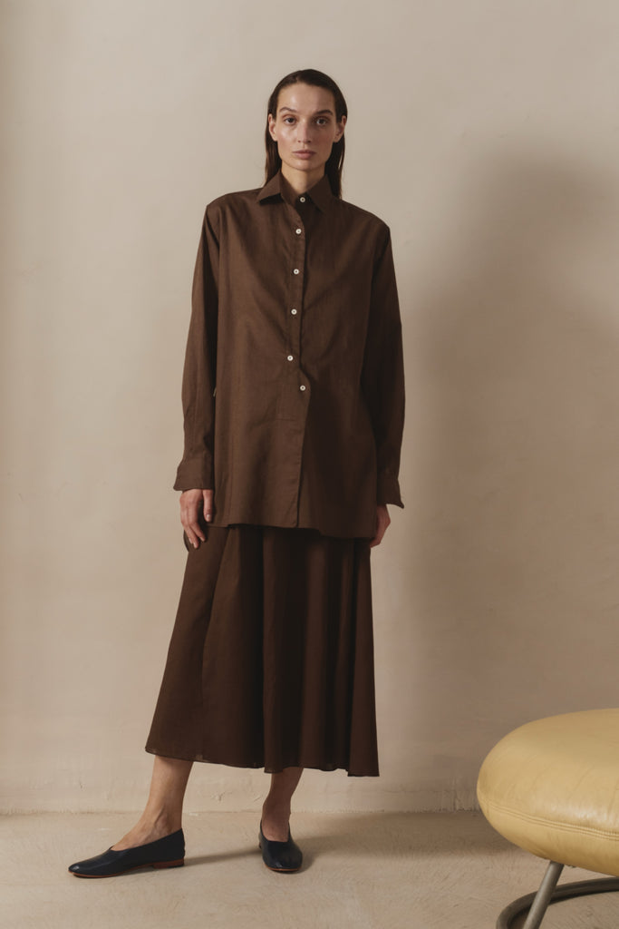Chocolate Linen Paul Blouse – DATURA