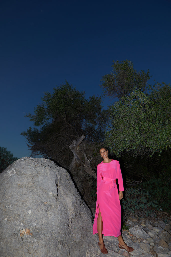 Fluorite Pink Silk Ava Dress –